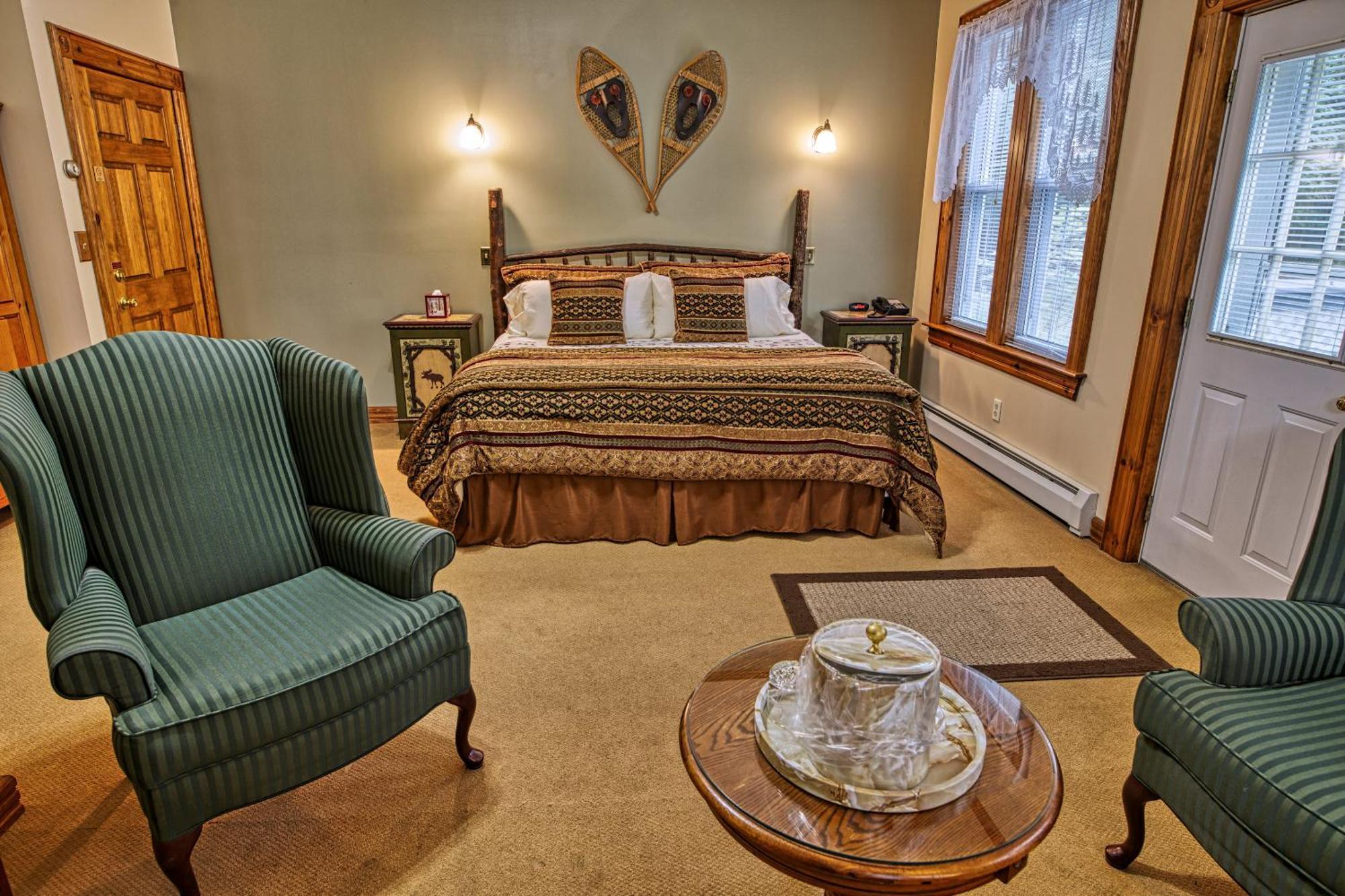 Rockwell Falls Inn And Wine Bar Lake Luzerne Zimmer foto