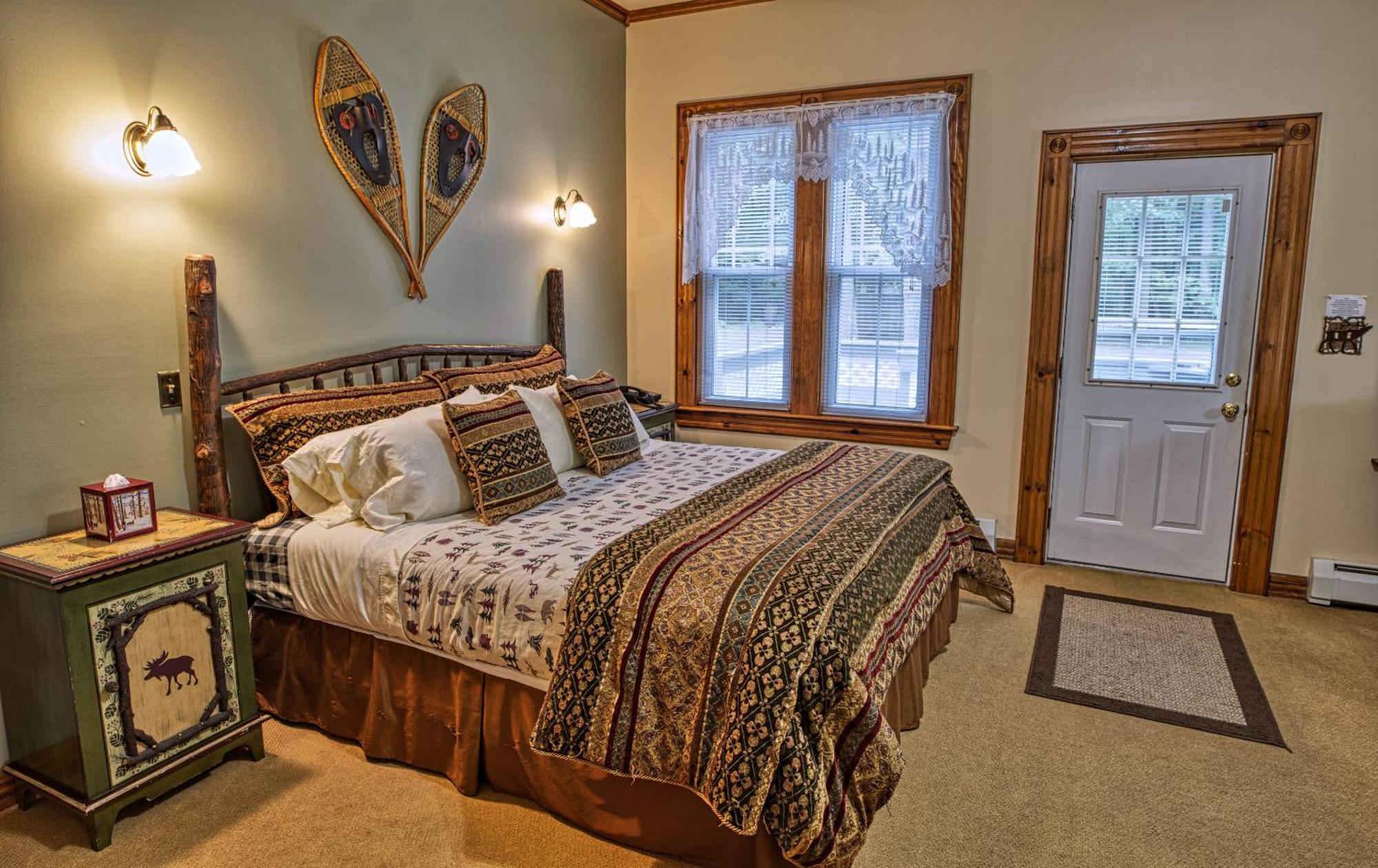 Rockwell Falls Inn And Wine Bar Lake Luzerne Zimmer foto